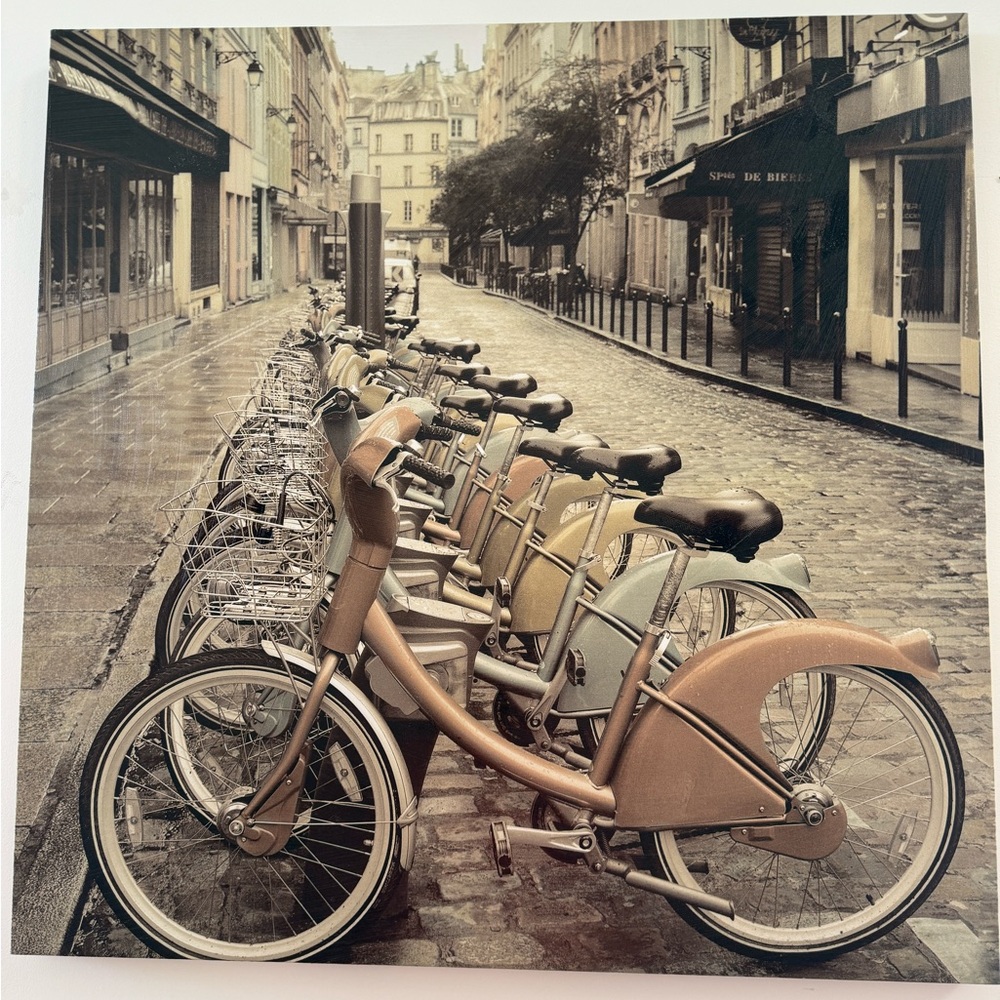Paris street canva beige brown town